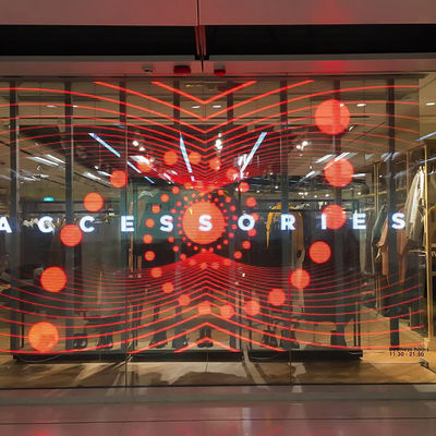 P25 Shopping Mall Wyświetlacz LED, przezroczyste panele LED 1000 × 1000 mm Wodoodporny IP65